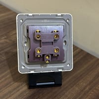 مفتاح سخان 20 امبير لؤلؤئي MRضمان 25 سنة