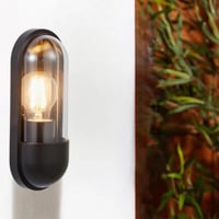 مصباح حائط بقاعدة لمبه E27 ضمان 3 سنوات