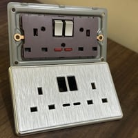 فيش مزدوج 13 امبير MR فضي ضمان 25 سنة