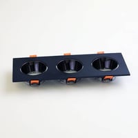 اطار سبوت لايت ضد التوهج ثلاثي الامنيوم ضمان 2 سنو...