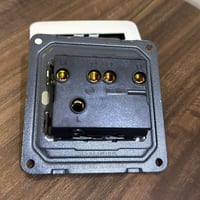 مفتاح رباعي ابيض MR ضمان 25 سنة