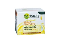 كريم سيروم غارنييه بفيتامين سي للأشعة فوق البنفسجي...