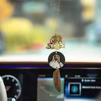 تعليقة سيارة استوداعية بالاسم مع صورة وقطعة عود مو...