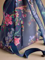 حقيبة كاث كيدسون