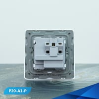 فيش 13 امبير مع مفتاح و لمبة لون لولي مبروم