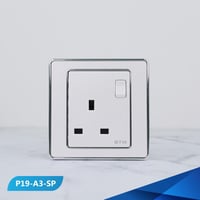 فيش 13 امبير مع مفتاح لون لولي وفضي