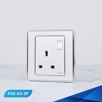 فيش 13 امبير مع مفتاح لون لولي وفضي