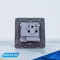 فيش 13 امبير مع مفتاح و لمبة لون ابيض و فضي