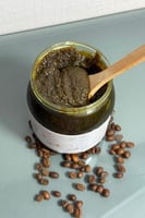 مقشر القهوه بالاعشاب