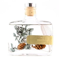 فواحة عطر بالأعواد في حامل زجاجي برائحة الزهور الب...