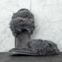 حذاء منزلي نسائي شتوي فرو رصاصي