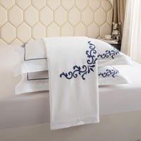 مفرش مزن صيفي فاخر لون أبيض