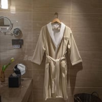 روب منزلي نداف قطن 100% فاخر بيج