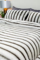 مفرش كلاود شتوي فاخر مزدوج مخمل و فرو ناعم أبيض ور...