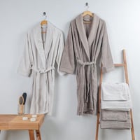 طقم روب استحمام كاسي تركي مزدوج مطرز بيج و بني عدد...