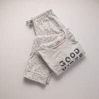 طقم بيجامة بناتي صيفية رصاصي فاتح