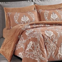 مفرش زويا شتوي فاخر مفرد ونص مخمل بيج عدد القطع 4