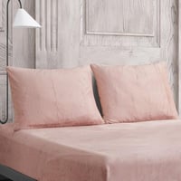 طقم غطاء وسادة دفى مخمل وردي عدد القطع 2