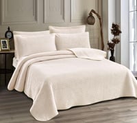 مفرش ميكي فرو كريمي