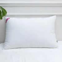 بكج لمسه فندقية ( مفرش - لباد - 2 وسادة )