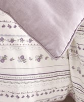 مفرش مضاوي مفرد ونص قطن كريمي وموف متعدد الرسومات...