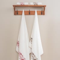 طقم أرواب استحمام آفكو قطن تركي مطرز أبيض و كريمي...