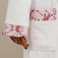 طقم روب أستحمام آفكو قطن تركي مطرز أبيض عدد القطع...