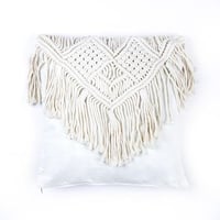 خدادية مربعة بحشوة كريمي 45 × 45 سم