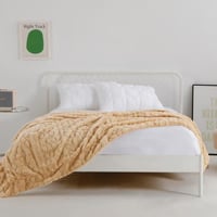 بطانية لينا فرو مزدوج بيج مقاس 240 × 220 سم