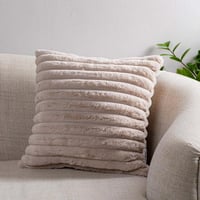 خدادية فرو بحشوة لون بيج