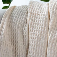 بطانية تيفولي وافل خفيفة صيفي مفرد بيج مقاس 150x12...