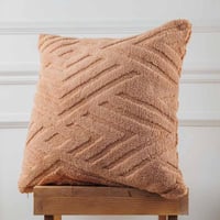 خدادية فرو محفور بحشوة لون بني فاتح