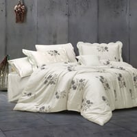 مفرش دانيا مزدوج قطن كريمي برسومات الزهور عدد القط...