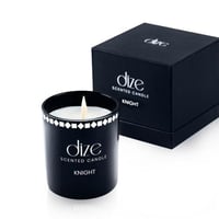 شمعة كينت - دايز معطرة في حامل سيراميك برائحة الكر...