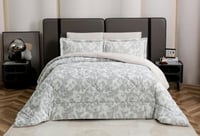 مفرش منال شتوي كوين فرو أبيص ورصاصي برسومات الزهور...