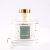 فواحة عطر بالأعواد في حامل زجاجي برائحة المسك الأب...