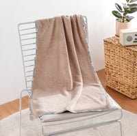 منشفة ريفي الفندقية بيج برسومات زهور علي الاطراف م...