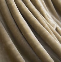 بطانية شتوي مخمل ناعم بيج غامق