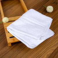 منشفة إستحمام بيوريا قطن أبيض