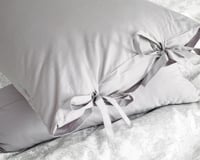 مفرش سرور مزدوج قطن رصاصي فاتح برسومات الزهور عدد...