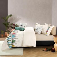 مفرش عسير صيفي مزدوج كريمي مطرز عدد القطع 9