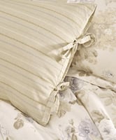 مفرش إنسجام صيفي قطن كريمي فاتح برسومات الزهور