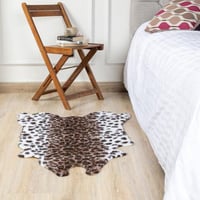 دعاسة أرضية فرو جلد نمر بني و أبيض 75×110 سم