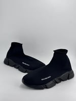 سنيكر بالنسياغا 'سبيد 2.0'