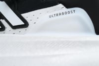 حذاء الترا بوست Addias Ultra boost 5