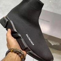 سنيكر بالنسياغا 'سبيد 2.0'