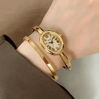 ذهبي في ازرق
