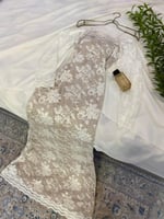 فستان دانتيل