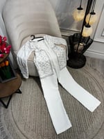 جمبسوت ابيض