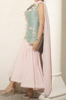 فستان سهرات كت بشال خارجي لون وردي و أخضر